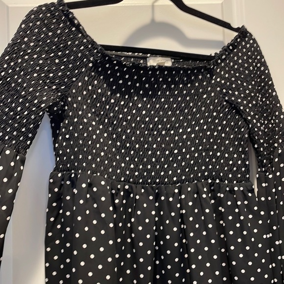 ModCloth size Large black and white polka dot shirt with smocking & bell sleeves - Picture 6 of 6